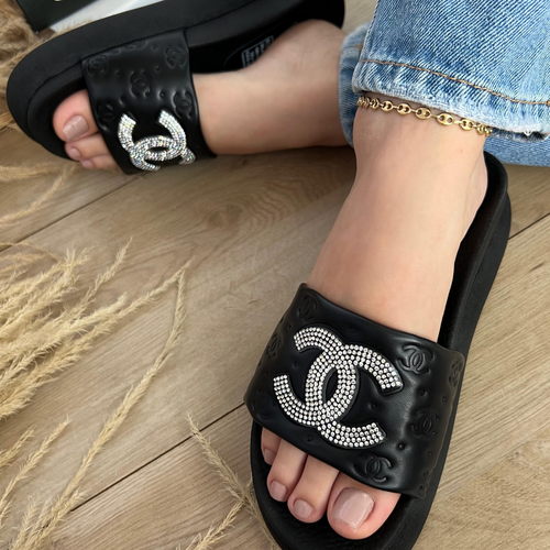✨Chic Glam Slides✨